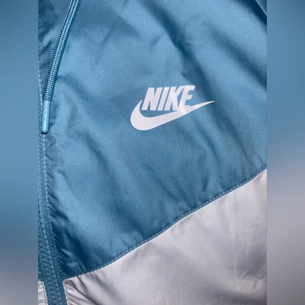 Nike White and Blue Windbreaker‎ Jacket